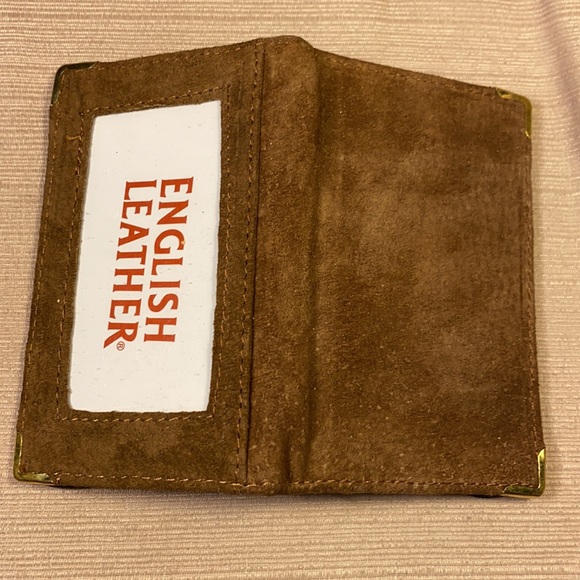 NWOT English Leather leather card wallet - Picture 12 of 15
